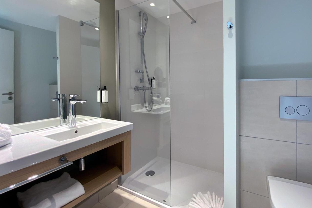 Hotel Akena Troyes - La Chapelle St-Luc Les Noes-pres-Troyes Экстерьер фото